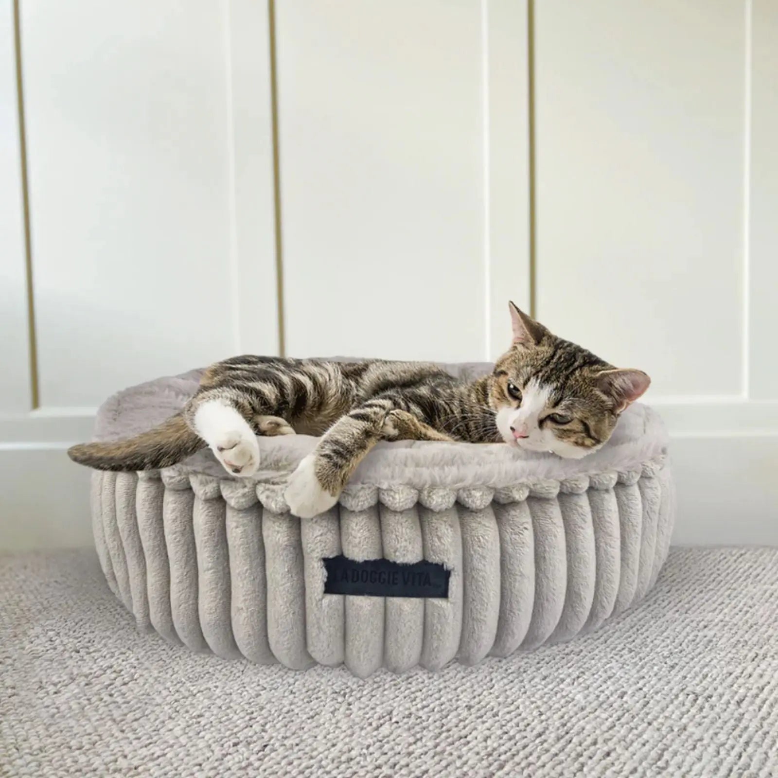 La Doggie Vita Mousse Velour Corduroy Cat Donut La Doggie Vita